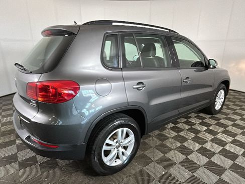 Used 2016 Volkswagen Tiguan S AWD/4WD image 3