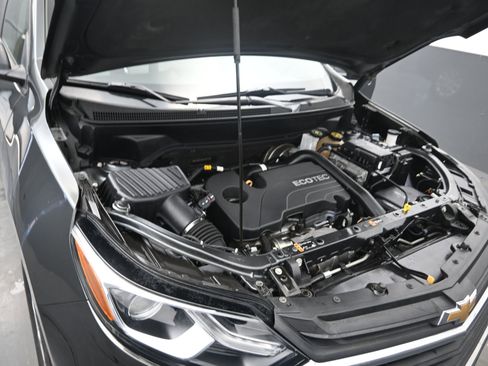 Used 2020 Chevrolet Equinox LS w/ LS Convenience Package image 21