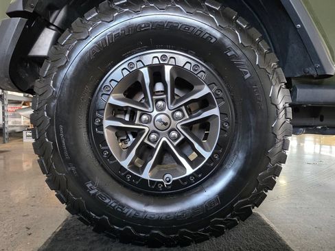 Used 2024 Jeep Wrangler Unlimited Rubicon 392 AWD/4WD image 27