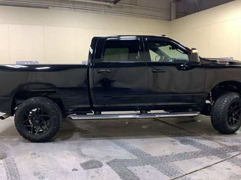 Used 2024 RAM 2500 Big Horn w/ Level 2 Equipment Group image 2