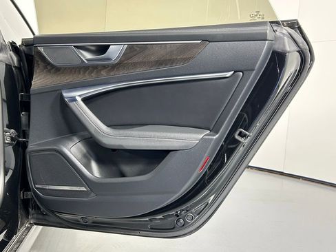 Used 2022 Audi A7 3.0T Premium Plus w/ Premium Plus image 12