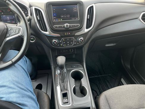 Used 2023 Chevrolet Equinox LT image 16