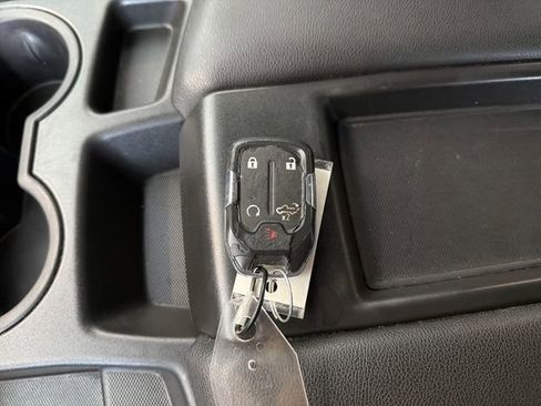 Used 2021 Chevrolet Silverado 1500 RST image 31