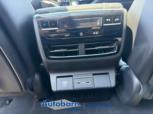 Used 2024 Acura MDX SH-AWD w/ Technology Package image 22