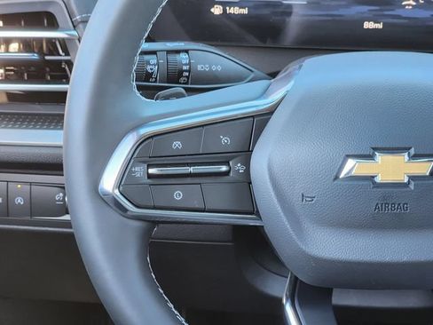 New 2026 Chevrolet Traverse LT w/ Driver Confidence Package FWD image 20