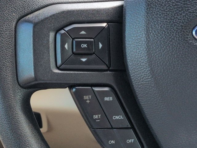 Certified 2019 Ford F250 XLT w/ XLT Premium Package AWD/4WD image 24