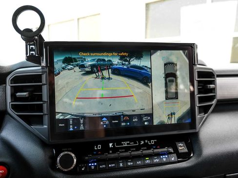 Used 2025 Toyota Sequoia TRD Pro AWD/4WD image 18