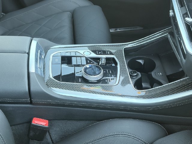 Used 2026 BMW X5 M60i AWD/4WD image 6