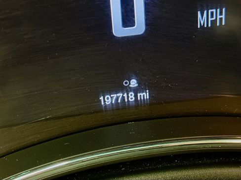 Used 2015 Dodge Durango Limited w/ Nav & Power Liftgate Group image 19