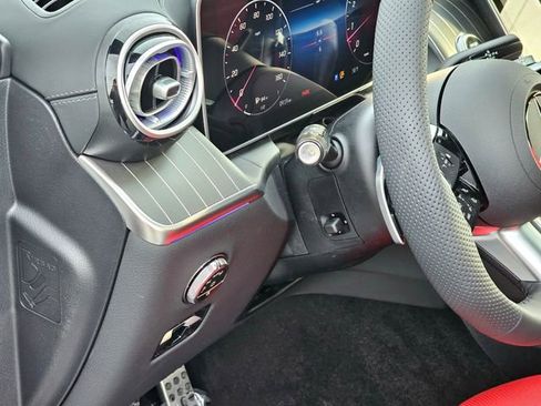 New 2026 Mercedes-Benz GLC 300 4MATIC image 15