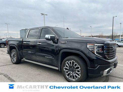 Used 2024 GMC Sierra 1500 Denali Ultimate image 1