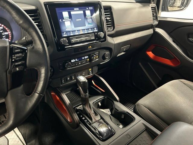 Used 2022 Nissan Frontier PRO-4X AWD/4WD image 26