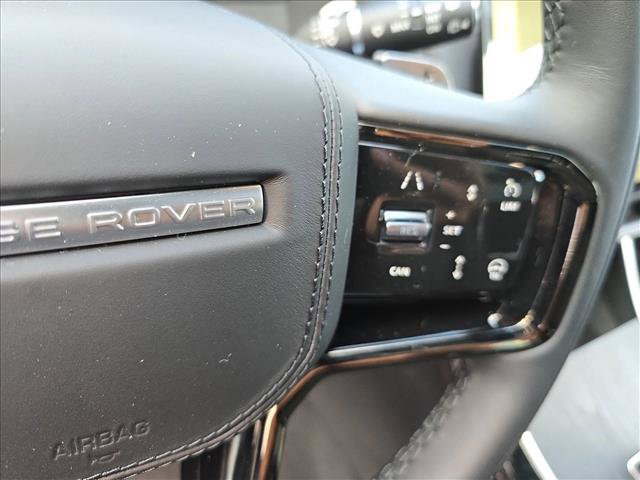 New 2026 Land Rover Range Rover Velar Dynamic SE AWD/4WD image 17