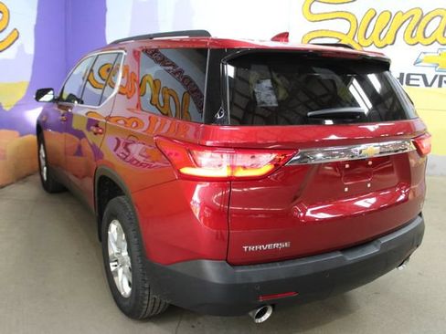 Used 2020 Chevrolet Traverse LT FWD image 6
