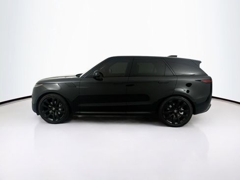 Used 2025 Land Rover Range Rover Sport SE AWD/4WD image 8