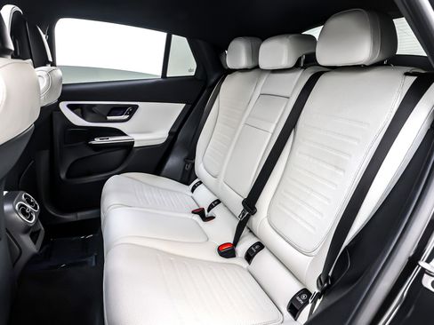 Certified 2024 Mercedes-Benz GLC 300 4MATIC image 10