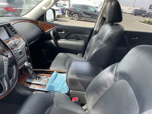 Used 2019 INFINITI QX80 Luxe w/ Proassist Package image 6