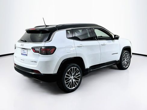 Used 2023 Jeep Compass Limited w/ Elite Group AWD/4WD image 5