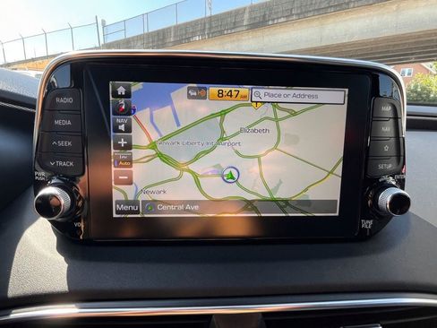 Used 2019 Hyundai Santa Fe AWD image 35