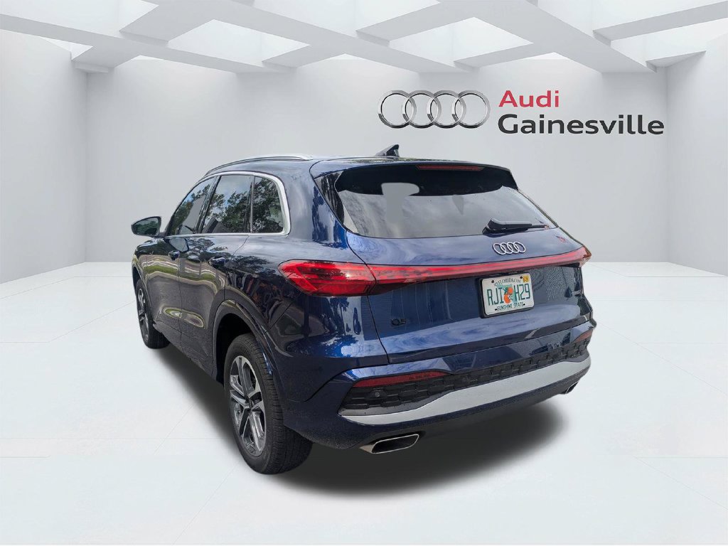 Used 2025 Audi Q5 Premium w/ Convenience Package AWD/4WD image 8
