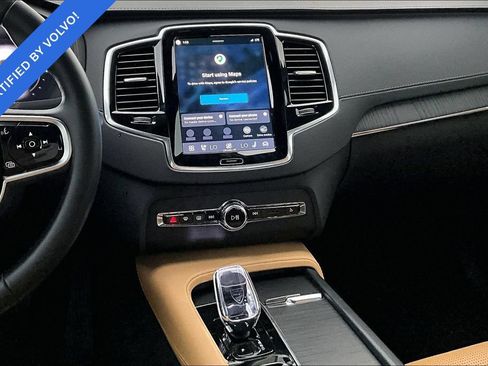 Certified 2025 Volvo XC90 T8 Ultra w/ Protection Package Premier AWD/4WD image 7