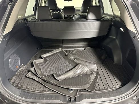 Used 2023 Toyota RAV4 XLE Premium image 34