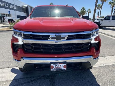 Used 2025 Chevrolet Silverado 1500 LT AWD/4WD image 31