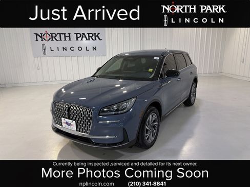 Used 2025 Lincoln Corsair FWD image 1