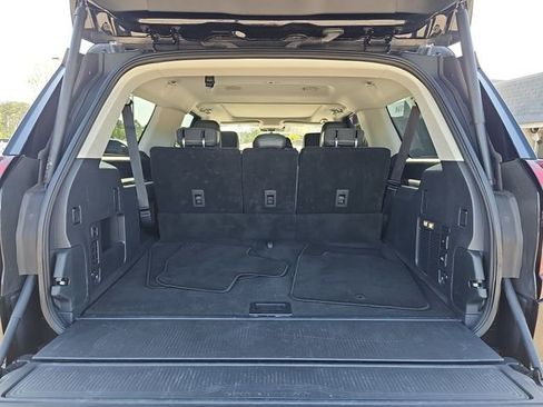 Used 2025 Ford Expedition Max Active AWD/4WD image 14