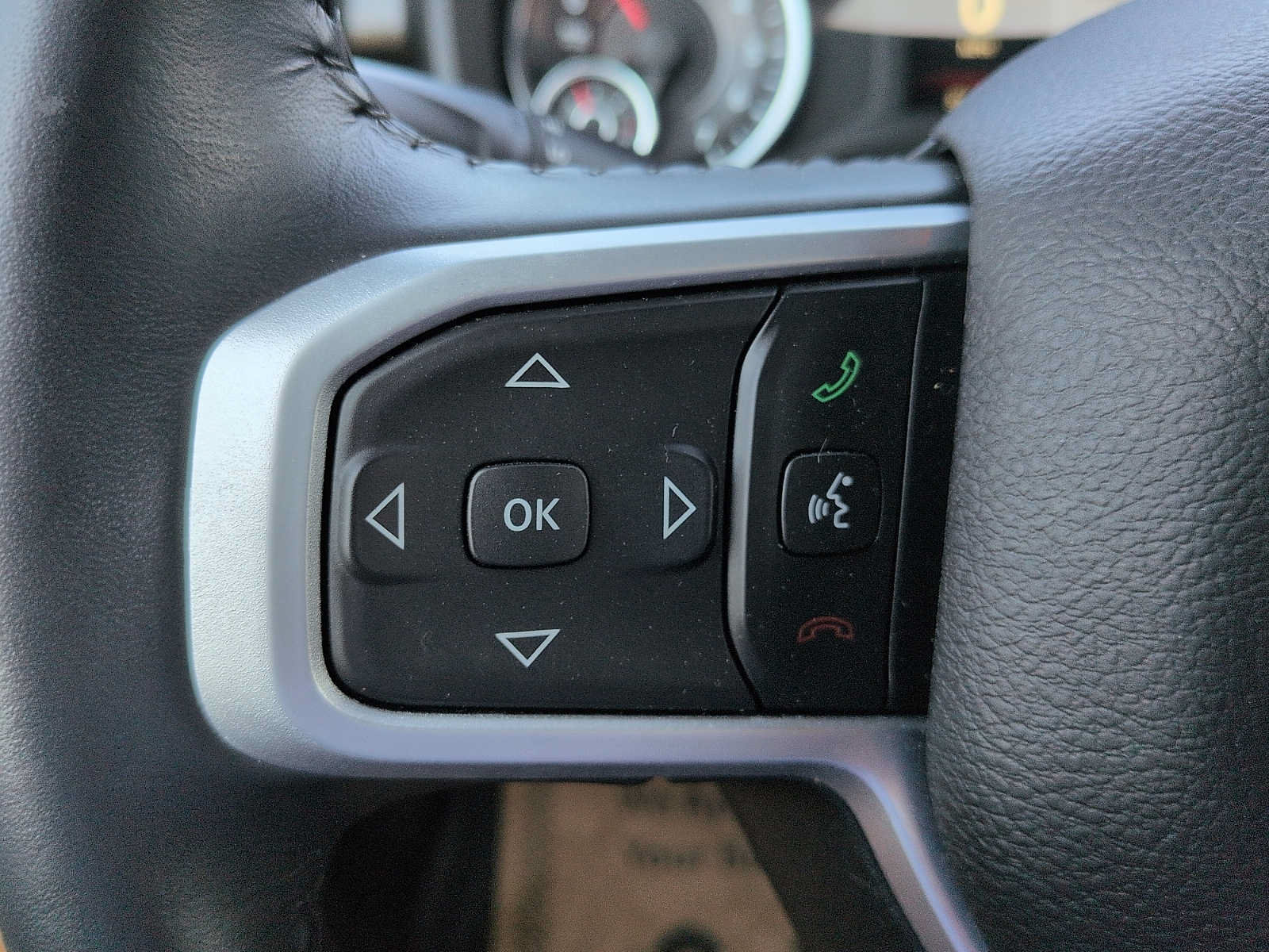 Used 2023 RAM 1500 Big Horn AWD/4WD image 16