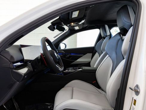 New 2026 BMW M5 w/ Carbon Package image 18