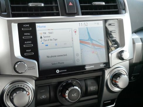 Certified 2024 Toyota 4Runner SR5 Premium image 22