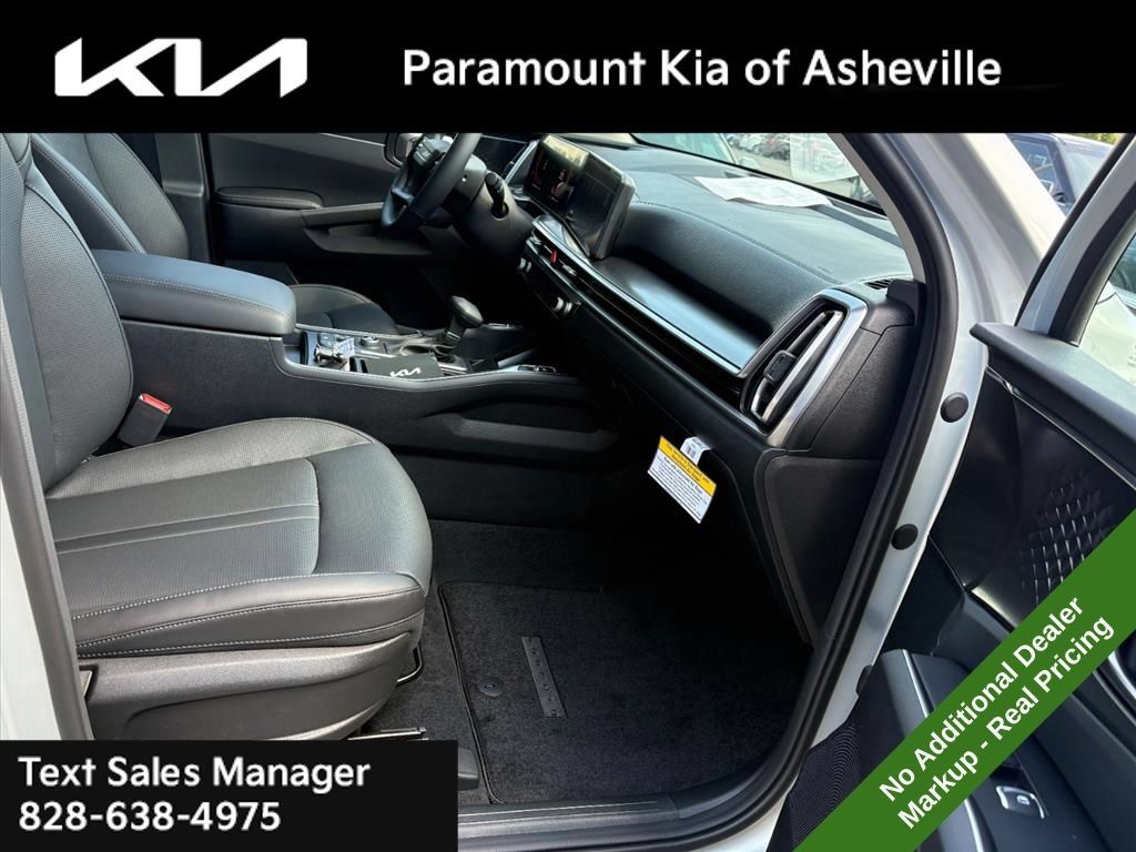 New 2026 Kia Sorento S FWD image 21