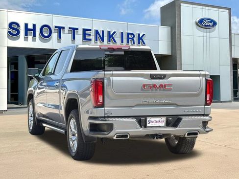 Used 2025 GMC Sierra 1500 Denali AWD/4WD image 5