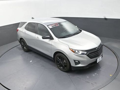 Used 2021 Chevrolet Equinox LT FWD image 12