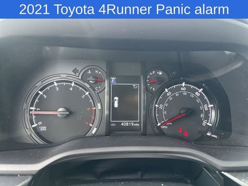 Used 2021 Toyota 4Runner SR5 Premium w/ Moonroof Package AWD/4WD image 28
