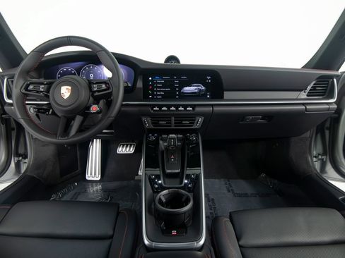 Certified 2026 Porsche 911 Carrera S RWD image 38