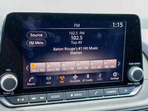 Certified 2026 Nissan Rogue SV FWD image 3