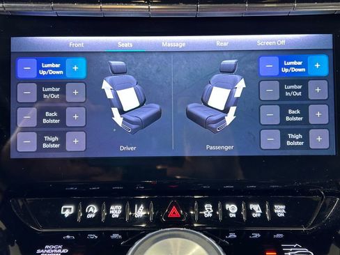 Used 2024 Jeep Grand Wagoneer L 4WD image 25