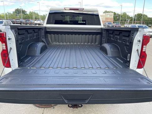 Used 2024 Chevrolet Silverado 2500 Custom w/ Custom Value Package AWD/4WD image 21