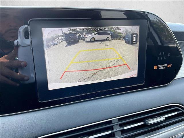 Used 2020 Hyundai Palisade SEL w/ Premium Package FWD image 23