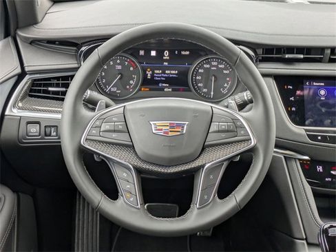 New 2025 Cadillac XT5 Sportv w/ Technology Package image 15