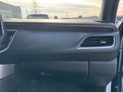 Used 2024 Chevrolet Tahoe LT image 20