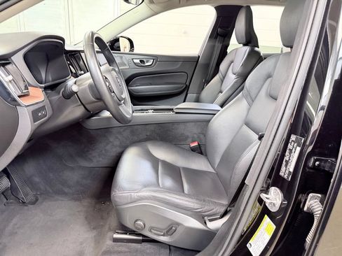 Used 2024 Volvo XC60 T8 Plus AWD/4WD image 14