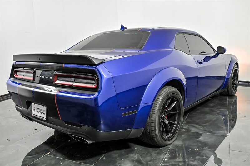 Used 2019 Dodge Challenger R/T Scat Pack RWD image 9