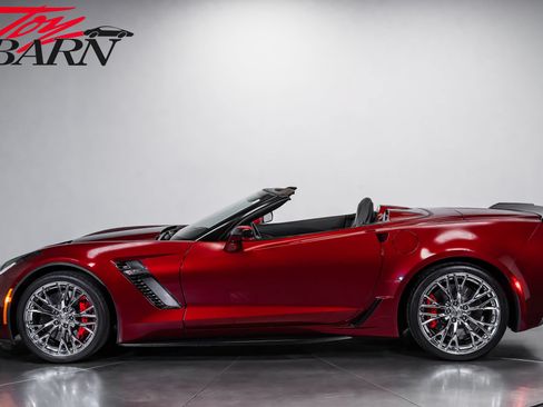 Used 2017 Chevrolet Corvette Z06 w/ Battery Protection Package RWD image 2