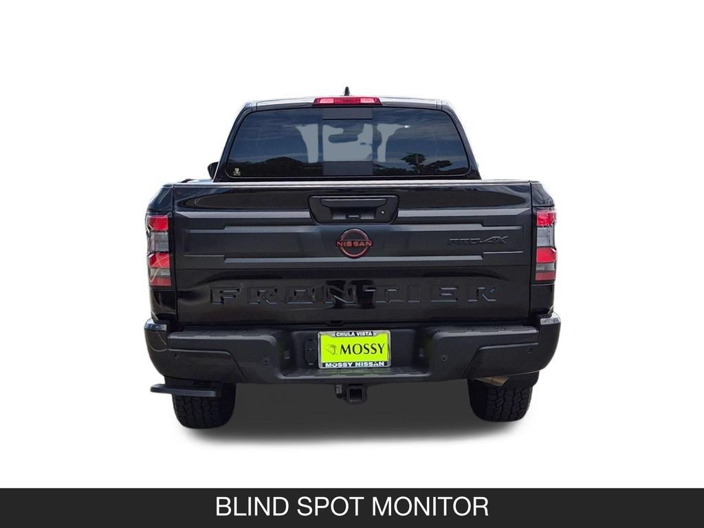 Used 2026 Nissan Frontier PRO-4X w/ Tow Package AWD/4WD image 8