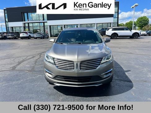 Used 2016 Lincoln MKC Reserve w/ Lincoln MKC Climate Package AWD/4WD image 2