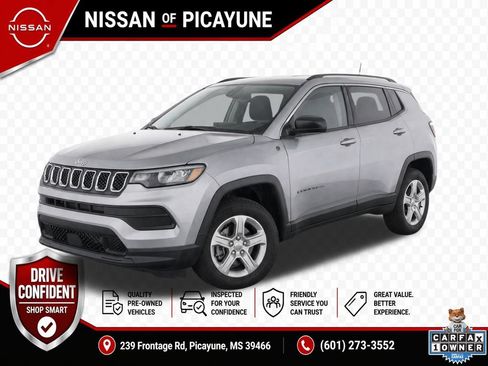 Used 2023 Jeep Compass Sport AWD/4WD image 1