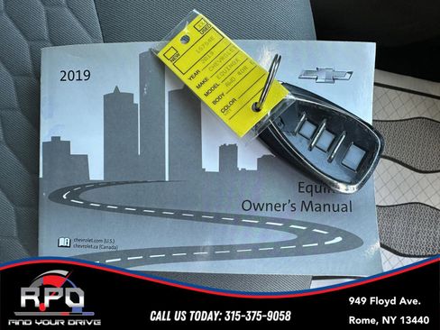 Used 2019 Chevrolet Equinox LS AWD/4WD image 32